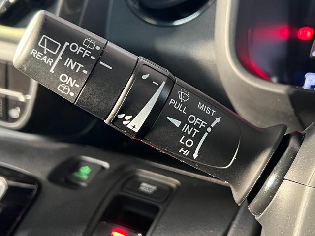 N-WGNカスタム L・ターボホンダセンシング 保証付き2年 ブレーキサポート 盗難警報装置 横滑り防止機能 サイドエアバック クルーズC クリアランスソナ LEDヘッド シ-トヒ-タ- リヤカメラ タ-ボ AAC Aストップ ABS ETC付き(15枚目)