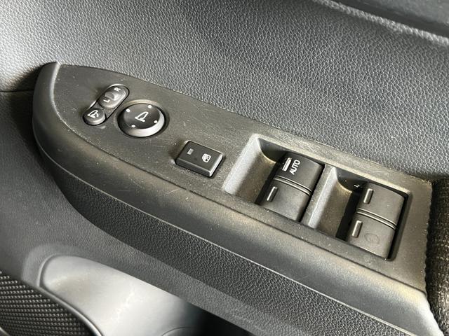 N-WGNカスタム L・ターボホンダセンシング 保証付き2年 ブレーキサポート 盗難警報装置 横滑り防止機能 サイドエアバック クルーズC クリアランスソナ LEDヘッド シ-トヒ-タ- リヤカメラ タ-ボ AAC Aストップ ABS ETC付き(22枚目)