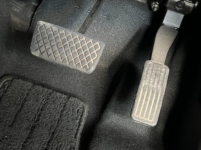 N-WGNカスタム L・ターボホンダセンシング 保証付き2年 ブレーキサポート 盗難警報装置 横滑り防止機能 サイドエアバック クルーズC クリアランスソナ LEDヘッド シ-トヒ-タ- リヤカメラ タ-ボ AAC Aストップ ABS ETC付き(25枚目)