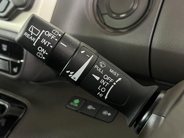 Ｎ－ＢＯＸ Ｌ・ターボ　保証付き２年　シ－トヒ－タ－　ＡＡＣ　衝突軽減ブレーキ　Ｂカメラ　ＬＥＤ　整備記録簿　地デジ　ＥＴＣ　パワステ　イモビ　ターボ車　クルーズコントロール　ナビＴＶ　ＵＳＢ　Ｉ－ＳＴＯＰ　キーレス　ＡＢＳ（19枚目）