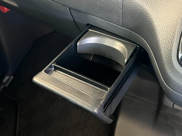 Ｎ－ＢＯＸカスタム Ｇ・ＥＸターボホンダセンシング　保証付き１年　Ｒカメ　クルコン　ナビＴＶ　サイドエアバッグ　タ－ボ　整備記録簿　ＬＥＤヘットライト　ＥＴＣ　ＵＳＢ接続　Ｆセグ　横滑り防止　パワーステアリング　ＤＶＤ再生可　Ｗエアバック　ＡＣ　ＡＢＳ（37枚目）