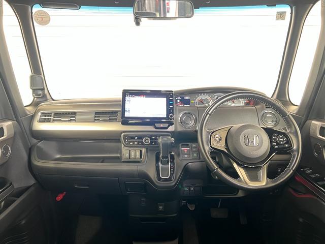 N-BOXカスタム Lスタイル+ブラック 保証1年 横滑り防止 シ-トヒ-タ- クルーズコントロール LEDライト 地デジ スマキー フルオートエアコン パワーステアリング サイドカーテンエアバック ABS Wエアバック パワーウインドウ(16枚目)