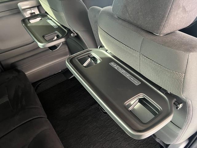 N-BOXカスタム Lスタイル+ブラック 保証1年 横滑り防止 シ-トヒ-タ- クルーズコントロール LEDライト 地デジ スマキー フルオートエアコン パワーステアリング サイドカーテンエアバック ABS Wエアバック パワーウインドウ(49枚目)