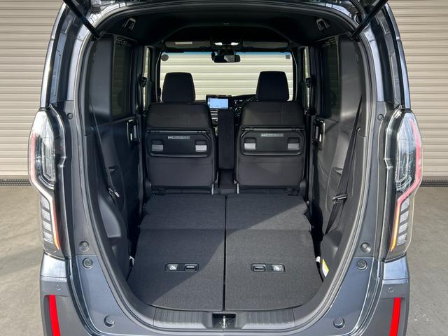 N-BOXカスタム Lスタイル+ブラック 保証1年 横滑り防止 シ-トヒ-タ- クルーズコントロール LEDライト 地デジ スマキー フルオートエアコン パワーステアリング サイドカーテンエアバック ABS Wエアバック パワーウインドウ(60枚目)