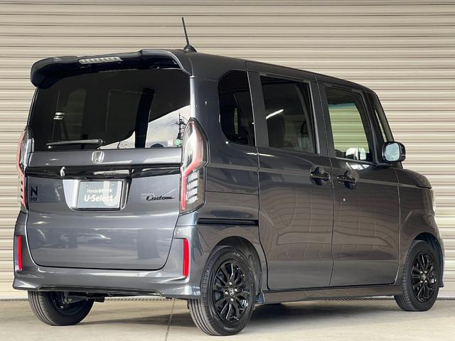 N-BOXカスタム Lスタイル+ブラック 保証1年 横滑り防止 シ-トヒ-タ- クルーズコントロール LEDライト 地デジ スマキー フルオートエアコン パワーステアリング サイドカーテンエアバック ABS Wエアバック パワーウインドウ(68枚目)