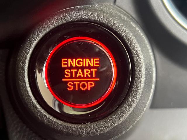 N-ONE プレミアムツアラー 保証2年 ターボエンジン カーテンエアバック 記録簿 LEDランプ クルコン 前席シートヒーター ETC Wエアバッグ フルオートエアコン エアバック DVD ABS パワステ パワーウインドウ(22枚目)