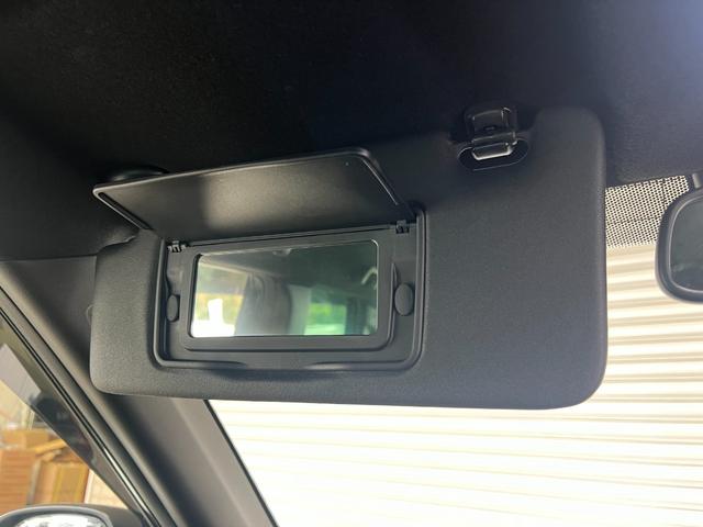 N-ONE プレミアムツアラー 保証2年 ターボエンジン カーテンエアバック 記録簿 LEDランプ クルコン 前席シートヒーター ETC Wエアバッグ フルオートエアコン エアバック DVD ABS パワステ パワーウインドウ(33枚目)