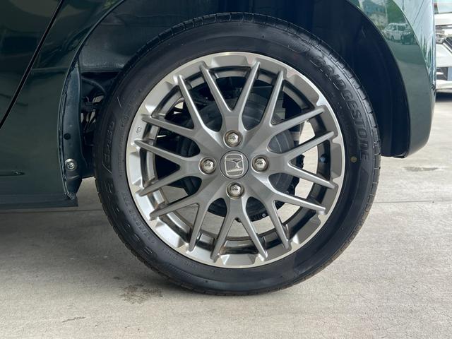 N-ONE プレミアムツアラー 保証2年 ターボエンジン カーテンエアバック 記録簿 LEDランプ クルコン 前席シートヒーター ETC Wエアバッグ フルオートエアコン エアバック DVD ABS パワステ パワーウインドウ(59枚目)