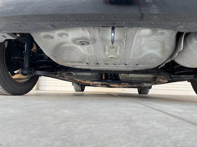 フィット e:HEVネス 保証2年 衝突軽減 Rカメ パーキングセンサー サイドカーテンエアバック LED オートエアコン スマキー エアバッグ VSA キーレス クルコン(42枚目)