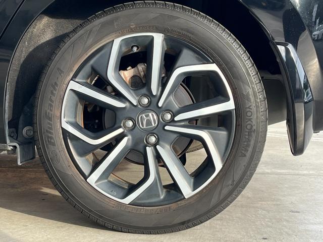 フィット e:HEVネス 保証2年 衝突軽減 Rカメ パーキングセンサー サイドカーテンエアバック LED オートエアコン スマキー エアバッグ VSA キーレス クルコン(58枚目)