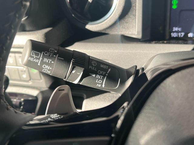 Ｎ－ＢＯＸカスタム ターボ　車線逸脱　衝突被害軽減　禁煙　オートマチックハイビーム　パワステ　両席エアバック　サイドエアバッグ　パワーウィンドウ　アイドリングストップ　自動追従　登録済未使用車（14枚目）