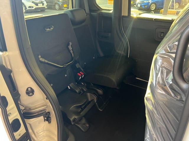 Ｎ－ＢＯＸカスタム ターボ　車線逸脱　衝突被害軽減　禁煙　オートマチックハイビーム　パワステ　両席エアバック　サイドエアバッグ　パワーウィンドウ　アイドリングストップ　自動追従　登録済未使用車（34枚目）