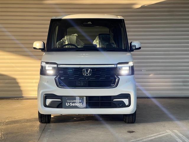 Ｎ－ＢＯＸカスタム ターボ　車線逸脱　衝突被害軽減　禁煙　オートマチックハイビーム　パワステ　両席エアバック　サイドエアバッグ　パワーウィンドウ　アイドリングストップ　自動追従　登録済未使用車（42枚目）