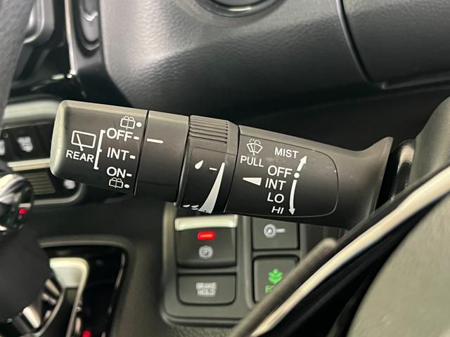 N-BOXカスタム L 保証付1年 サイドエアバッグ ナビTV Aストップ シートヒータ 点検記録簿 キーフリーシステム LEDライト リアカメ クルーズコントロール AC DVD視聴可能 スマキー ETC 横滑り防止(19枚目)