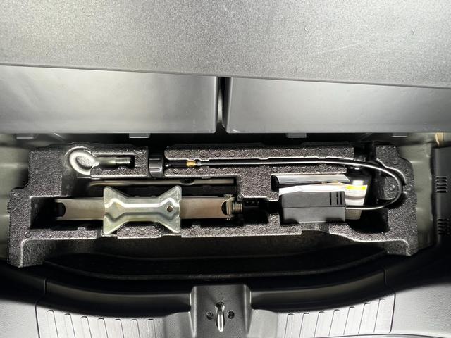 N-BOXカスタム L 保証付1年 サイドエアバッグ ナビTV Aストップ シートヒータ 点検記録簿 キーフリーシステム LEDライト リアカメ クルーズコントロール AC DVD視聴可能 スマキー ETC 横滑り防止(52枚目)