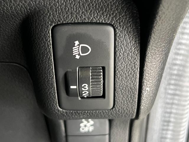 N-BOX GSSパッケージ 保証付1年 W電動ドア Iストップ ダブルエアバック HDDナビゲーションシステム TVナビ サイドカーテンエアバック 点検記録簿 1セグTV スマートキー&プッシュスタート DVD視聴可 横滑防止(23枚目)