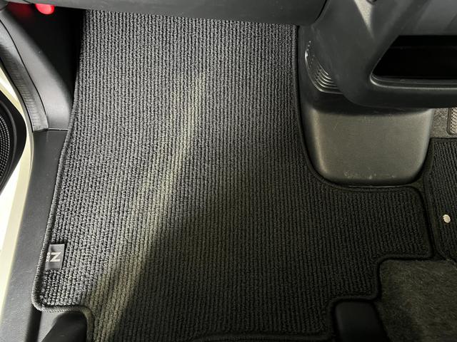 N-BOX GSSパッケージ 保証付1年 W電動ドア Iストップ ダブルエアバック HDDナビゲーションシステム TVナビ サイドカーテンエアバック 点検記録簿 1セグTV スマートキー&プッシュスタート DVD視聴可 横滑防止(32枚目)