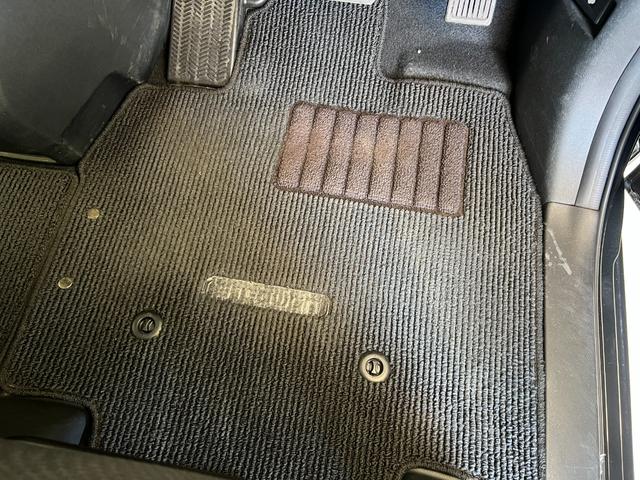 ステップワゴンスパーダ Ｚクールスピリット　保証付き１年　キーフリー　ナビＴＶ　横滑防止　記録簿付き　ＤＶＤ視聴可能　フルオートエアコン　パワーウインドウ　Ａクルーズ　運転席エアバック　パワステ　ワンセグ　ＡＢＳ　ＥＴＣ　エコアイドル（32枚目）