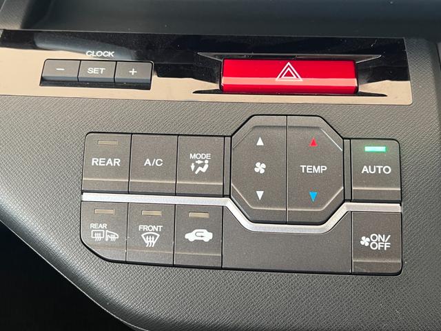 ステップワゴンスパーダ Ｚクールスピリット　保証付き１年　キーフリー　ナビＴＶ　横滑防止　記録簿付き　ＤＶＤ視聴可能　フルオートエアコン　パワーウインドウ　Ａクルーズ　運転席エアバック　パワステ　ワンセグ　ＡＢＳ　ＥＴＣ　エコアイドル（34枚目）