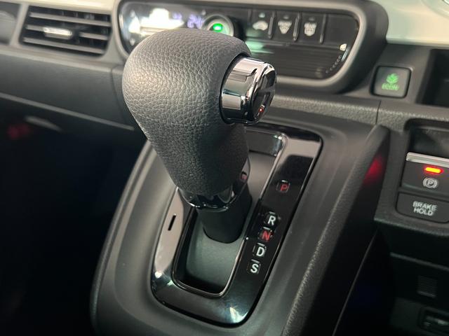 N-ONE オリジナル 保証付1年 追突被害軽減ブレーキ 記録簿 オートクルーズコントロール サイドエアバック ETC車載器 ナビ&TV ワンセグTV LEDライト WAB エアバッグ ABS 横滑り防止装置 キーフリー(28枚目)