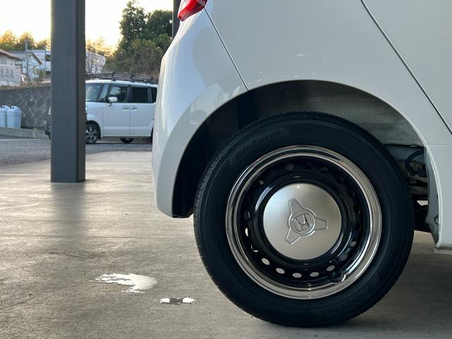 N-ONE オリジナル 保証付1年 追突被害軽減ブレーキ 記録簿 オートクルーズコントロール サイドエアバック ETC車載器 ナビ&TV ワンセグTV LEDライト WAB エアバッグ ABS 横滑り防止装置 キーフリー(65枚目)