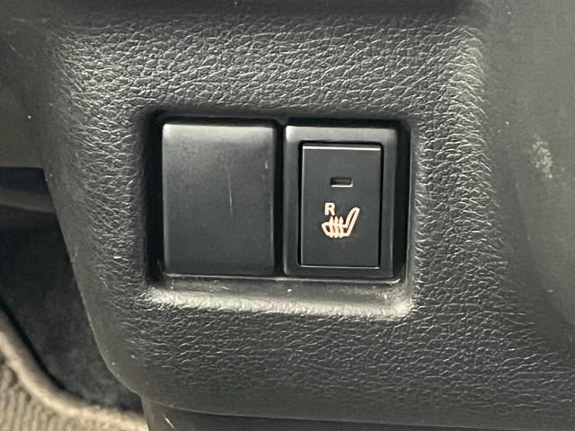 スペーシアカスタム ハイブリッドＧＳ　保証付き１年　前後誤発進抑制機能　ＥＳＰ　シートＨ　ナビ＆ＴＶ　ＤＶＤ再生　運転席助手席エアバック　ＥＴＣ車載器　ＬＥＤヘッドライト　記録簿　スマートキー　サイドエアバッグ　エアコン　アイストップ（30枚目）