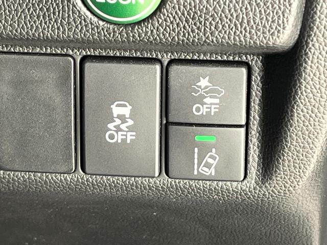 フィット １３Ｇ・Ｌホンダセンシング　保証１年付き　地デジフルセグＴＶ　ＥＴＣ車載器　ＤＶＤ再生可　ナビ＆ＴＶ　サイドカーテンエアバック　Ｄレコ　ＵＳＢ　リアカメラ　エアバック　パワーウインドウ　記録簿　キーフリーシステム　ＬＥＤライト（17枚目）