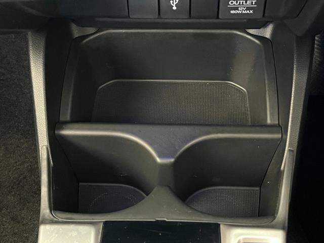 フィット １３Ｇ・Ｌホンダセンシング　保証１年付き　地デジフルセグＴＶ　ＥＴＣ車載器　ＤＶＤ再生可　ナビ＆ＴＶ　サイドカーテンエアバック　Ｄレコ　ＵＳＢ　リアカメラ　エアバック　パワーウインドウ　記録簿　キーフリーシステム　ＬＥＤライト（29枚目）