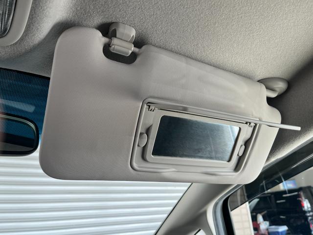 フィット １３Ｇ・Ｌホンダセンシング　保証１年付き　地デジフルセグＴＶ　ＥＴＣ車載器　ＤＶＤ再生可　ナビ＆ＴＶ　サイドカーテンエアバック　Ｄレコ　ＵＳＢ　リアカメラ　エアバック　パワーウインドウ　記録簿　キーフリーシステム　ＬＥＤライト（37枚目）