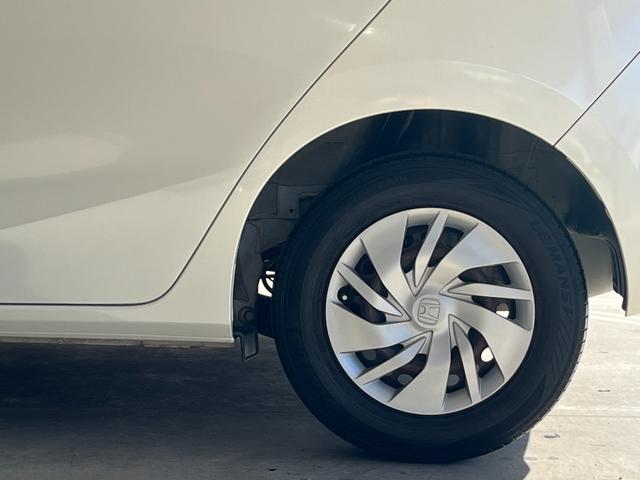 フィット １３Ｇ・Ｆパッケージ　保証付き１年　イモビ　ＤＶＤ再生可能　スマ－トキ－　記録簿有り　ＶＳＡ　ＥＴＣ付き　助手席エアバッグ　Ｒカメラ　オートエアコン　ＵＳＢ接続　エアバック　ＰＳ　キ－フリ－　１セグ　ＰＷ　ＡＢＳ　ＴＶナビ（51枚目）