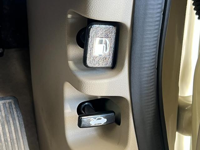 Ｎ－ＢＯＸ ＧＳＳパッケージ　保証付き１年　Ｗ電動ドア　ブレーキサポート　ダブルエアバック　サイドカーテンエアバック　点検記録簿　イモビ　１セグＴＶ　前席シートヒーター　スマートキー＆プッシュスタート　ＥＴＣ付き　キーレスエントリ（25枚目）