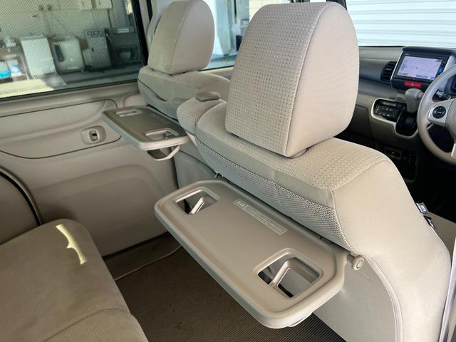 Ｎ－ＢＯＸ ＧＳＳパッケージ　保証付き１年　Ｗ電動ドア　ブレーキサポート　ダブルエアバック　サイドカーテンエアバック　点検記録簿　イモビ　１セグＴＶ　前席シートヒーター　スマートキー＆プッシュスタート　ＥＴＣ付き　キーレスエントリ（44枚目）