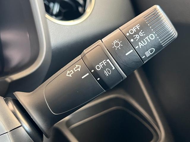 Ｎ－ＷＧＮカスタム Ｌ　保証付き２年　キーレス　カーテンエアバッグ　ＬＥＤヘッド　ＶＳＡ　記録簿　Ｒカメラ　フルセグ　衝突被害軽減ブレーキ　オートエアコン　クルコン　スマートキー　パワステ　シートヒーター　ＤＶＤ　ＵＳＢ（19枚目）