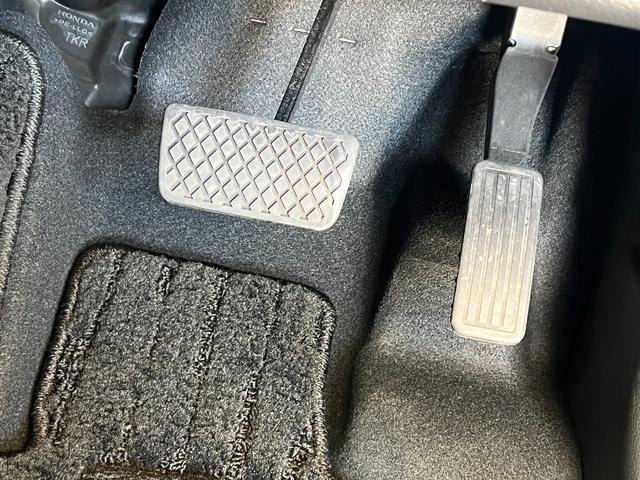 Ｎ－ＷＧＮカスタム Ｌ　保証付き２年　キーレス　カーテンエアバッグ　ＬＥＤヘッド　ＶＳＡ　記録簿　Ｒカメラ　フルセグ　衝突被害軽減ブレーキ　オートエアコン　クルコン　スマートキー　パワステ　シートヒーター　ＤＶＤ　ＵＳＢ（25枚目）