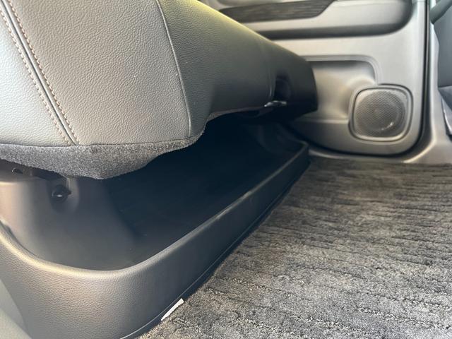 Ｎ－ＷＧＮカスタム Ｌ　保証付き２年　キーレス　カーテンエアバッグ　ＬＥＤヘッド　ＶＳＡ　記録簿　Ｒカメラ　フルセグ　衝突被害軽減ブレーキ　オートエアコン　クルコン　スマートキー　パワステ　シートヒーター　ＤＶＤ　ＵＳＢ（43枚目）