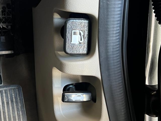 Ｎ－ＢＯＸ ＧＳＳパッケージ　保証付き１年　ダブルエアバック　両側スライド　点検記録簿　イモビ　１セグＴＶ　前席シートヒーター　スマートキー＆プッシュスタート　ＥＴＣ付き　フルオートエアコン　キーレスエントリ　パワーウインドウ（23枚目）