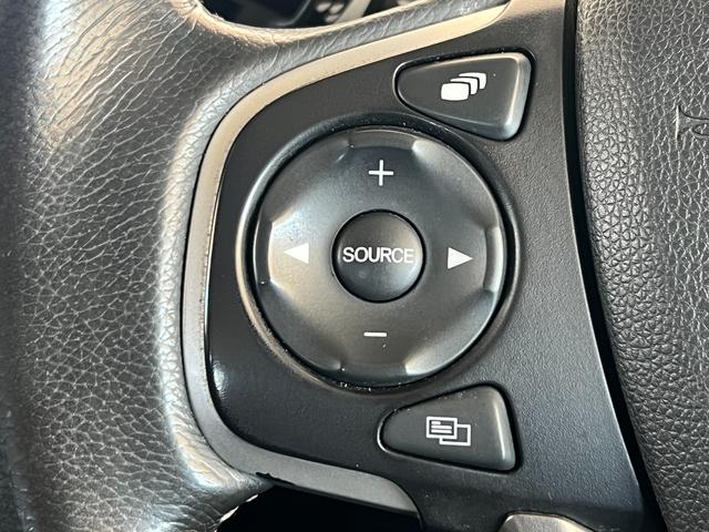 ステップワゴンスパーダ スパーダハイブリッドG・EXホンダセンシング 保証付き1年 フルオートエアコン キーフリー Sヒーター 横滑防止 セキュリティアラーム DVD再生可 パワーウインドウ USB接続 サイドカーテンエアバック エアバッグ クルコン LEDヘッドランプ(19枚目)