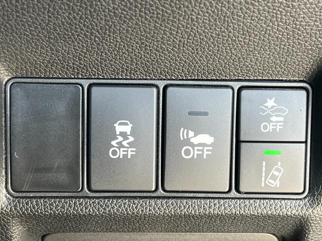 ステップワゴンスパーダ スパーダハイブリッドG・EXホンダセンシング 保証付き1年 フルオートエアコン キーフリー Sヒーター 横滑防止 セキュリティアラーム DVD再生可 パワーウインドウ USB接続 サイドカーテンエアバック エアバッグ クルコン LEDヘッドランプ(25枚目)