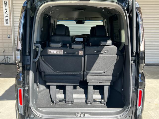 ステップワゴンスパーダ スパーダハイブリッドG・EXホンダセンシング 保証付き1年 フルオートエアコン キーフリー Sヒーター 横滑防止 セキュリティアラーム DVD再生可 パワーウインドウ USB接続 サイドカーテンエアバック エアバッグ クルコン LEDヘッドランプ(64枚目)
