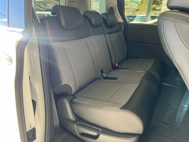 フリード ｅ：ＨＥＶクロスター　保証付き２年　ＥＴＣ装備　Ｓヒーター　衝突軽減ブレーキシステム　フルセグ　オートエアコン　バックモニター　ＬＥＤライト　スマートキー　クルーズコントロール　キーレス　盗難防止システム　横滑り防止（50枚目）