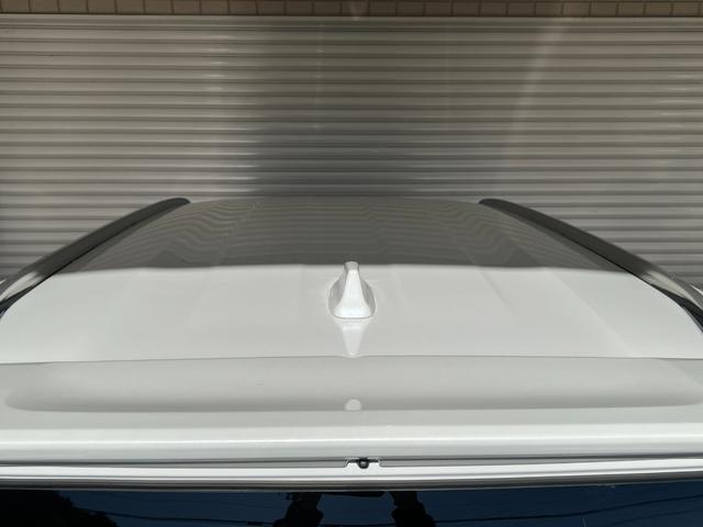 フリード ｅ：ＨＥＶクロスター　保証付き２年　ＥＴＣ装備　Ｓヒーター　衝突軽減ブレーキシステム　フルセグ　オートエアコン　バックモニター　ＬＥＤライト　スマートキー　クルーズコントロール　キーレス　盗難防止システム　横滑り防止（60枚目）