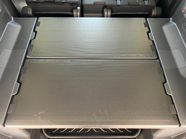 フリード ｅ：ＨＥＶクロスター　保証付き２年　ＥＴＣ装備　Ｓヒーター　衝突軽減ブレーキシステム　フルセグ　オートエアコン　バックモニター　ＬＥＤライト　スマートキー　クルーズコントロール　キーレス　盗難防止システム　横滑り防止（66枚目）