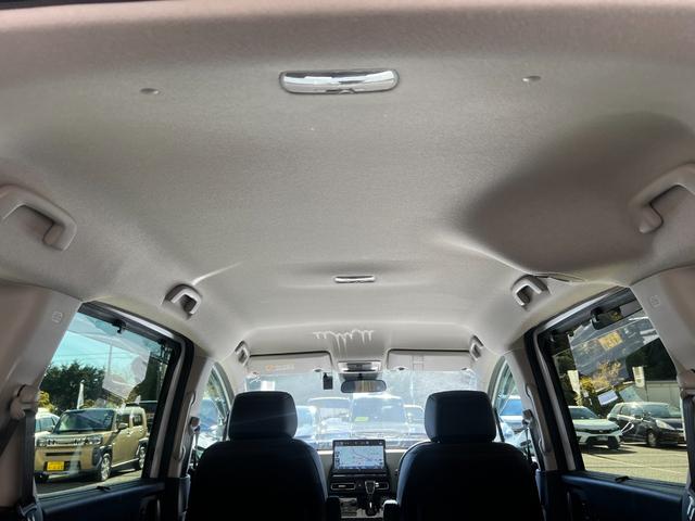 フリード ｅ：ＨＥＶクロスター　保証付き２年　ＥＴＣ装備　Ｓヒーター　衝突軽減ブレーキシステム　フルセグ　オートエアコン　バックモニター　ＬＥＤライト　スマートキー　クルーズコントロール　キーレス　盗難防止システム　横滑り防止（69枚目）