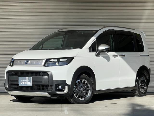 フリード ｅ：ＨＥＶクロスター　保証付き２年　ＥＴＣ装備　Ｓヒーター　衝突軽減ブレーキシステム　フルセグ　オートエアコン　バックモニター　ＬＥＤライト　スマートキー　クルーズコントロール　キーレス　盗難防止システム　横滑り防止（70枚目）