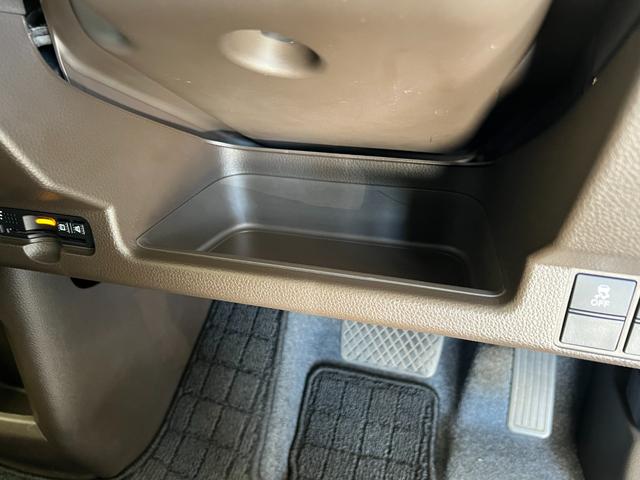 Ｎ－ＷＧＮ Ｌホンダセンシング　保証付き２年　ＥＴＣ装備　Ｂモニタ　誤発進抑制　ワンセグＴＶ　シートヒータ　横滑り防止機能　セキュリティアラーム　キーフリー　スマートキー　サイドカーテンエアバック　クルーズコントロール　記録簿（23枚目）