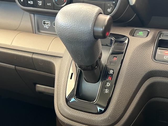 Ｎ－ＷＧＮ Ｌホンダセンシング　保証付き２年　ＥＴＣ装備　Ｂモニタ　誤発進抑制　ワンセグＴＶ　シートヒータ　横滑り防止機能　セキュリティアラーム　キーフリー　スマートキー　サイドカーテンエアバック　クルーズコントロール　記録簿（30枚目）