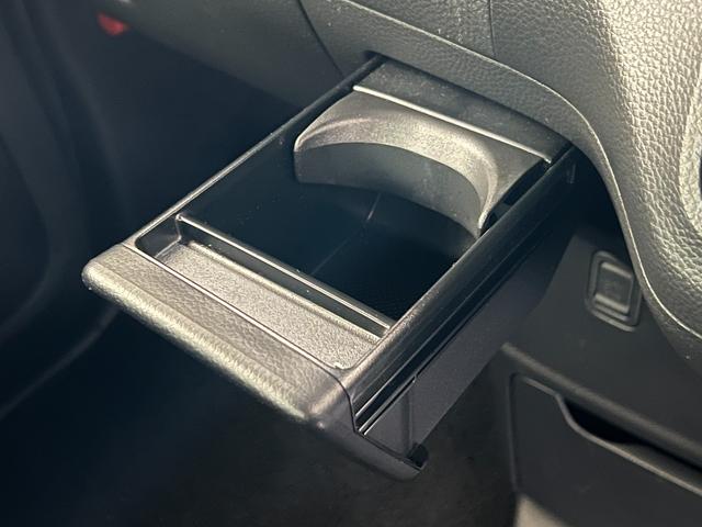 Ｎ－ＢＯＸカスタム Ｌ　保証付き２年　両席電動スライドドア　サイドエアバッグ　ナビＴＶ　Ａストップ　シートヒータ　点検記録簿　キーフリーシステム　ＬＥＤライト　リアカメ　クルーズコントロール　ＡＣ　ＤＶＤ視聴可能　スマキー（36枚目）