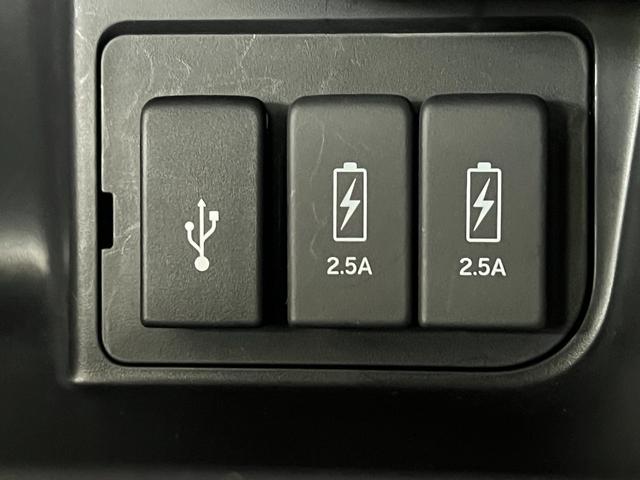 Ｎ－ＢＯＸカスタム Ｌ　保証付き２年　両席電動スライドドア　サイドエアバッグ　ナビＴＶ　Ａストップ　シートヒータ　点検記録簿　キーフリーシステム　ＬＥＤライト　リアカメ　クルーズコントロール　ＡＣ　ＤＶＤ視聴可能　スマキー（41枚目）