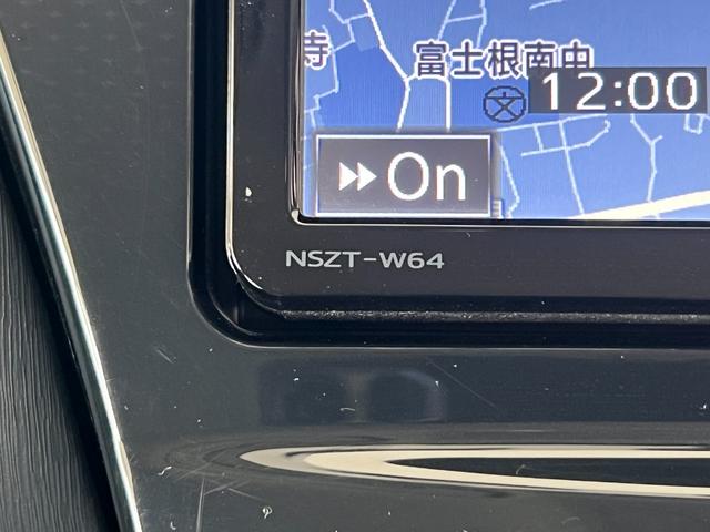 プリウスアルファ Ｓ　保証付き１年（5枚目）