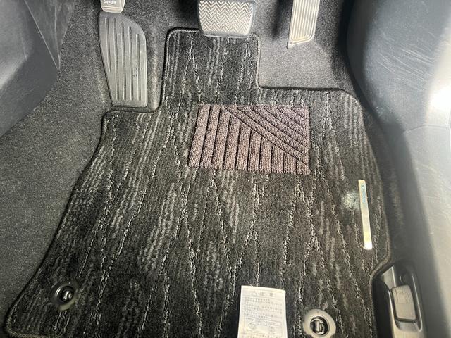 プリウスアルファ Ｓ　保証付き１年（25枚目）